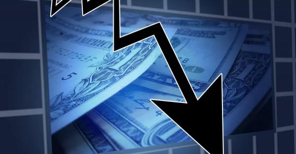 Після угоди щодо реструктуризації боргу Fitch знизило кредитний рейтинг України
