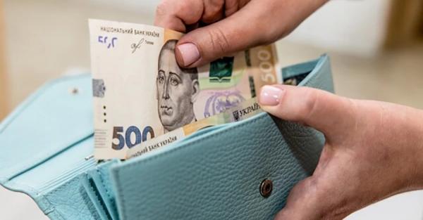Нова соцдопомога, комунальні тарифи та перевірки ВПО: що зміниться в липні