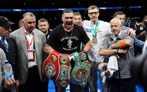 У списку боксерів рейтингу P4P від ESPN першим за статусом є Усик