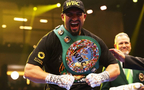 Титулований Агіт Кабаєл сповнений ентузіазму та пропонує Усику бій із собою Титулований Агіт Кабаєл сповнений ентузіазму та пропонує Усику бій із собою