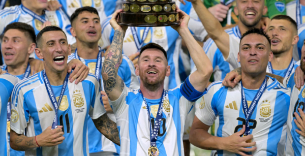 Збірна Анголи заплатить 12 млн євро Аргентині за проведення товариського матчу Збірна Анголи заплатить 12 млн євро Аргентині за проведення товариського матчу