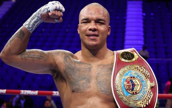 Вордлі стримано прокоментував перехід титулу від Усика