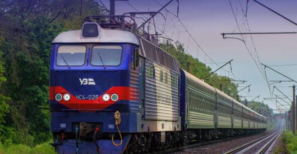 3 тисячі км від «Укрзалізниці»: що не так з «безкоштовними» поїздками