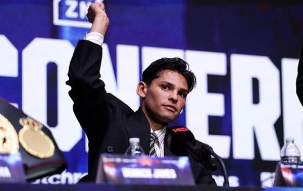 Де Ла Хойя каже за те, що Гарсія не вийде битися з Полом: Справа нарізна Де Ла Хойя каже за те, що Гарсія не вийде битися з Полом: Справа нарізна