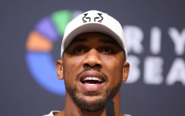 Стало відомо ім'я потенційного суперника Джошуа до бою з Джейком Полом Стало відомо ім'я потенційного суперника Джошуа до бою з Джейком Полом