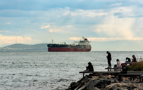 Індія продовжує активно закуповувати російську нафту - ЗМІ