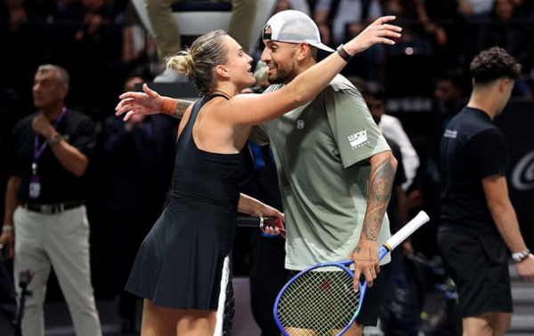 Австралієць перемагає першу ракетку світу в "битві статей"