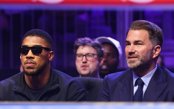 Едді Гірн стверджує, що Джошуа потрібно дещо відійти від справ після аварії