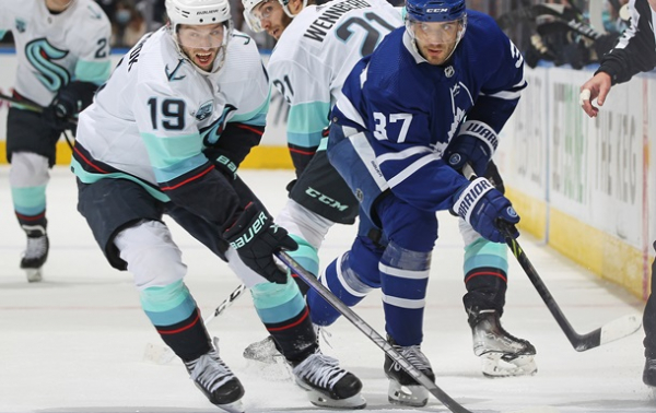 НХЛ: Піттсбург програє Флориді, Оттава перериває серію поразок