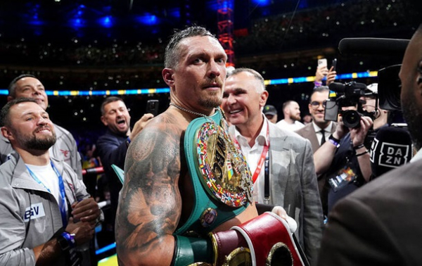 WBC пояснила ситуацію з поясом у поєдинку Усик - Верховен