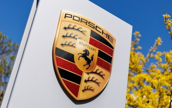 Porsche продає частку в Bugatti Rimac після обвалу прибутків