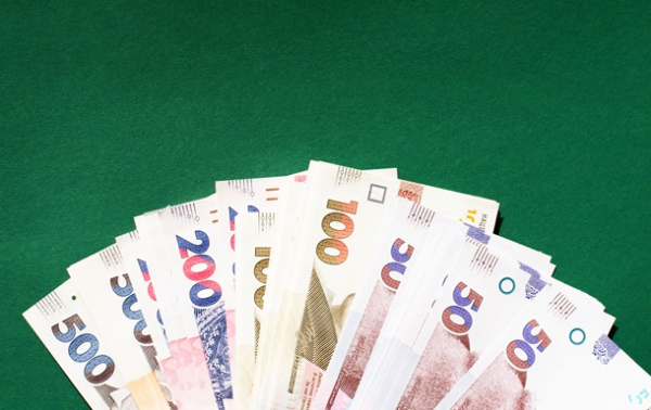Інфляція в Україні сповільнилася до 8,2%